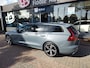 Volvo V60 2.0 T8 Plug-in hybrid AWD Plus Bright Camera, Pilot assist, Elect.trekhaak, Carplay, 19 inch