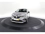 Renault Captur Mild Hybrid 140 EDC Techno | 360 Camera | Groot scherm | Stoelverwarming | Parkeersensoren | Allseason banden