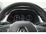 Renault Captur Mild Hybrid 140 EDC Techno | 360 Camera | Groot scherm | Stoelverwarming | Parkeersensoren | Allseason banden