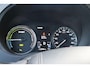 Mitsubishi Outlander 2.0 PHEV Premium | Achteruitrijcamera | Stoelverwarming | Lichtmetalen wielen | Cruise Control | Airco |