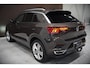 Volkswagen T-Roc 1.5 TSI Sport Business R | R-Line | Adaptive Cruise Control | Navigatie | LED | Apple Carplay | Parkeersensoren | Climate Control | DAB | Digitale Tellers |