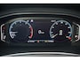 Volkswagen T-Roc 1.5 TSI Sport Business R | R-Line | Adaptive Cruise Control | Navigatie | LED | Apple Carplay | Parkeersensoren | Climate Control | DAB | Digitale Tellers |