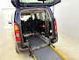 Citroën Berlingo XL 1.2 PureTech Shine Direct leverbaar! Rolstoelauto met elektronisch uitdraaibare passagiersstoel