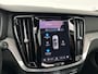 Volvo V60 T8 455PK Recharge Plus Dark| Pano| HUD| Trekhaak| 360Camera
