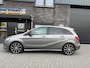 Mercedes-Benz B-klasse 180 Ambition | AUTOMAAT | 3/6 OF 12MND GARANTIE | NAVI | PANO DAK | CRUISE | LMV |