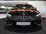 Mercedes-Benz A-klasse 180 Business Solution AMG | AMG Line Plus | Premium Plus | Nightpakket | Panoramadak | HUD | Stoelverwarming | 360° Camera | Dodehoekassistent |