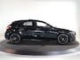 Mercedes-Benz A-klasse 180 Business Solution AMG | AMG Line Plus | Premium Plus | Nightpakket | Panoramadak | HUD | Stoelverwarming | 360° Camera | Dodehoekassistent |