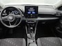 Toyota Yaris 1.5 Hybrid 115 Dynamic Comfort Pack | BTW voertuig | Dodehoek detectie | Parkeersensoren voor+achter | Stoel+stuurverwarming | Draadloze telefoonlader |