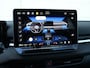Volkswagen T-Roc Limited Edition 1.5 eTSI 116 PK | Stoel en stuur verwarming | Parkeer assistent | Navigatie | Camera |