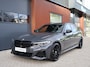 BMW 3-Serie Touring M340i xDrive High Executive | Laser | Pano | 360 | H&K | ACC | HUD | Dravitgrau | M-onderstel | Standkachel