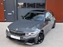 BMW 3-Serie Touring M340i xDrive High Executive | Laser | Pano | 360 | H&K | ACC | HUD | Dravitgrau | M-onderstel | Standkachel