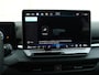 Volkswagen T-Roc R-Line First Edition 1.5 eTSI 150 PK | Black style | Navigatie | Panoramadak | Trekhaak | Headup display |