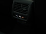 Volkswagen T-Roc R-Line First Edition 1.5 eTSI 150 PK | Black style | Navigatie | Panoramadak | Trekhaak | Headup display |