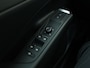 Volkswagen T-Roc R-Line First Edition 1.5 eTSI 150 PK | Black style | Navigatie | Panoramadak | Trekhaak | Headup display |