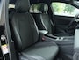 Volkswagen T-Roc R-Line First Edition 1.5 eTSI 150 PK | Black style | Navigatie | Panoramadak | Trekhaak | Headup display |