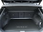 Volkswagen T-Roc R-Line First Edition 1.5 eTSI 150 PK | Black style | Navigatie | Panoramadak | Trekhaak | Headup display |