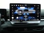 Volkswagen T-Roc R-Line First Edition 1.5 eTSI 150 PK | Black style | Navigatie | Panoramadak | Trekhaak | Headup display |