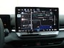 Volkswagen T-Roc R-Line First Edition 1.5 eTSI 150 PK | Black style | Navigatie | Panoramadak | Trekhaak | Headup display |