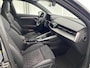 Audi A3 Sportback 30 TFSI S Line | Apple carplay | 3 x S-Line | Navi | Parkeersensoren | Virtual cockpit | 18" | Key less