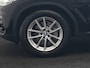 BMW X3 xDrive30e Advantage PHEV 293pk Dealer O.H | Trekhaak Af Fabriek | Head Up | Camera | Adaptief Onderstel | Cruise Control | Sportstoelen Verwarmd | Keyless | BLIS | Apple Carplay | Adaptive LED | Navigatie | Virtual | DAB | 18"L.M | Plug In Hybrid |
