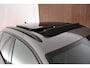 Volkswagen T-Roc 1.5 eTsi 150pk R-Line First Edition Black Style Trekhaak Camera Keyless Stoelverwarming Navigatie Panoramadak