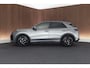 Volkswagen T-Roc 1.5 eTsi 150pk R-Line First Edition Black Style Trekhaak Camera Keyless Stoelverwarming Navigatie Panoramadak