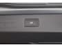 Volkswagen T-Roc 1.5 eTsi 150pk R-Line First Edition Black Style Trekhaak Camera Keyless Stoelverwarming Navigatie Panoramadak