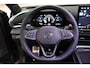 Volkswagen T-Roc 1.5 eTsi 150pk R-Line First Edition Black Style Trekhaak Camera Keyless Stoelverwarming Navigatie Panoramadak