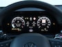 Volkswagen T-Roc R-Line First Edition 1.5 eTSI 150 PK | LED Matrix | Panoramadak | Trekhaak | Black Style | Electrische achterklep |