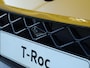 Volkswagen T-Roc R-Line First Edition 1.5 eTSI 150 PK | LED Matrix | Panoramadak | Trekhaak | Black Style | Electrische achterklep |