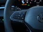Volkswagen T-Roc R-Line First Edition 1.5 eTSI 150 PK | Trekhaak | Matrix-Led | Panoramadak | Navigatie | 360 camera |