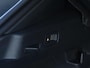 Volkswagen T-Roc R-Line First Edition 1.5 eTSI 150 PK | Trekhaak | Matrix-Led | Panoramadak | Navigatie | 360 camera |