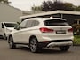 BMW X1 xDrive25i | BOMVOL!! | Uniek | Carplay|Trekhk|PearlWeiss|HUD|Zie tekst!