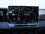 Volkswagen Tiguan Limited Edition 1.5 eHybrid 204 PK | Trekhaak | Navigatie | Climatronic | 17" inch velgen |