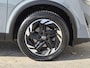 Nissan Qashqai 1.3 MHEV Xtronic N-Connecta / Facelift / Fabrieksgarantie tot 11-2027 / Dealer onderhouden / Trekgewicht 1800 kg / Cold Pack / All season banden / Stuur- Stoel & Voorruitverwarming / Adaptief cruise control / Rondomzicht camera / Apple Carplay Android Auto /