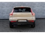Volvo XC40 2.0 B4 Plus Dark | Trekhaak | Harman Kardon Audio | Achteruitrijcamera | Parkeersensoren | Keyless Entry | Elektrische Achterklep | Elektrisch Verstelbare Voorstoelen | Stoelverwarming | Google Navigatie | Apple Carplay | Android Auto | Lichtmetalen Velgen 18 inch