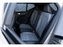 Volvo XC40 2.0 B4 Plus Dark | Trekhaak | Harman Kardon Audio | Achteruitrijcamera | Parkeersensoren | Keyless Entry | Elektrische Achterklep | Elektrisch Verstelbare Voorstoelen | Stoelverwarming | Google Navigatie | Apple Carplay | Android Auto | Lichtmetalen Velgen 18 inch