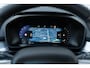 Volvo XC40 2.0 B4 Plus Dark | Trekhaak | Harman Kardon Audio | Achteruitrijcamera | Parkeersensoren | Keyless Entry | Elektrische Achterklep | Elektrisch Verstelbare Voorstoelen | Stoelverwarming | Google Navigatie | Apple Carplay | Android Auto | Lichtmetalen Velgen 18 inch