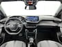 Peugeot e-2008 SUV EV Allure Avantage 54 kWh 156pk | Accu 98% | Lage kilometerstand! | 406km WLTP Actieradius | Navigatie | 360° Camera | Climate Control | Adaptieve Cruise Control | Parkeersensoren v+a | Dodehoeksensor | Keyless | Draadloze Apple Carplay / Android Auto + telefoonlader | Digitaal instrumentenpaneel | Armsteun | Elektrisch inklapbare spiegels | DAB+ radio | Led koplampen | Donker getint glas | 17" lichtmetalen velgen |