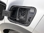 Peugeot e-2008 SUV EV Allure Avantage 54 kWh 156pk | Accu 98% | Lage kilometerstand! | 406km WLTP Actieradius | Navigatie | 360° Camera | Climate Control | Adaptieve Cruise Control | Parkeersensoren v+a | Dodehoeksensor | Keyless | Draadloze Apple Carplay / Android Auto + telefoonlader | Digitaal instrumentenpaneel | Armsteun | Elektrisch inklapbare spiegels | DAB+ radio | Led koplampen | Donker getint glas | 17" lichtmetalen velgen |