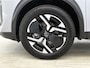 Peugeot e-2008 SUV EV Allure Avantage 54 kWh 156pk | Accu 98% | Lage kilometerstand! | 406km WLTP Actieradius | Navigatie | 360° Camera | Climate Control | Adaptieve Cruise Control | Parkeersensoren v+a | Dodehoeksensor | Keyless | Draadloze Apple Carplay / Android Auto + telefoonlader | Digitaal instrumentenpaneel | Armsteun | Elektrisch inklapbare spiegels | DAB+ radio | Led koplampen | Donker getint glas | 17" lichtmetalen velgen |