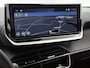 Peugeot e-2008 SUV EV Allure Avantage 54 kWh 156pk | Accu 98% | Lage kilometerstand! | 406km WLTP Actieradius | Navigatie | 360° Camera | Climate Control | Adaptieve Cruise Control | Parkeersensoren v+a | Dodehoeksensor | Keyless | Draadloze Apple Carplay / Android Auto + telefoonlader | Digitaal instrumentenpaneel | Armsteun | Elektrisch inklapbare spiegels | DAB+ radio | Led koplampen | Donker getint glas | 17" lichtmetalen velgen |