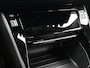 Peugeot e-2008 SUV EV Allure Avantage 54 kWh 156pk | Accu 98% | Lage kilometerstand! | 406km WLTP Actieradius | Navigatie | 360° Camera | Climate Control | Adaptieve Cruise Control | Parkeersensoren v+a | Dodehoeksensor | Keyless | Draadloze Apple Carplay / Android Auto + telefoonlader | Digitaal instrumentenpaneel | Armsteun | Elektrisch inklapbare spiegels | DAB+ radio | Led koplampen | Donker getint glas | 17" lichtmetalen velgen |