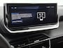 Peugeot e-2008 SUV EV Allure Avantage 54 kWh 156pk | Accu 98% | Lage kilometerstand! | 406km WLTP Actieradius | Navigatie | 360° Camera | Climate Control | Adaptieve Cruise Control | Parkeersensoren v+a | Dodehoeksensor | Keyless | Draadloze Apple Carplay / Android Auto + telefoonlader | Digitaal instrumentenpaneel | Armsteun | Elektrisch inklapbare spiegels | DAB+ radio | Led koplampen | Donker getint glas | 17" lichtmetalen velgen |