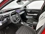 Citroën C3 Aircross SUV Max Hybrid 145pk Automaat | Navigatie | Achteruitrijcamera | Winterpakket | Climate Control | Cruise Control | Parkeersensoren v+a | Dodehoeksensor | Bluetooth | Draadloze Apple Carplay / Android Auto | Comfortstoelen | Elektrisch inklapbare spiegels | Led koplampen | Afwijkende dakkleur | All Seasonbanden | Donker getint glas | 17" lichtmetalen velgen |