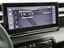 Citroën C3 Aircross SUV Max Hybrid 145pk Automaat | Navigatie | Achteruitrijcamera | Winterpakket | Climate Control | Cruise Control | Parkeersensoren v+a | Dodehoeksensor | Bluetooth | Draadloze Apple Carplay / Android Auto | Comfortstoelen | Elektrisch inklapbare spiegels | Led koplampen | Afwijkende dakkleur | All Seasonbanden | Donker getint glas | 17" lichtmetalen velgen |