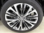 Toyota Yaris Cross 1.5 Hybrid Executive + | Panoramadak | LED Matrix | Head-Up | 360 Camera | Dodehoek detectie | Stoel+stuurverwarming | Elektrische achterklep | Parkeersensoren voor+achter | Navigatie | Apple CarPlay/Android A