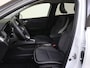Renault Captur 1.6 E-Tech full hybrid 145 techno | 1e Eigenaar | Navigatie | 360 Camera | Automatische inparkeer. | Stuur verwarm. | Adaptief cruise. | 18'' LM Velgen