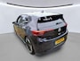 Volkswagen ID.3 204 pk First Max 58 kWh / Panoramadak / Navigatie / LED verlichting / 20"LM velgen / Camera / App-connect trans