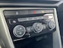 Volkswagen T-Roc 1.0 TSI Style / TREKHAAK/ ADAPTIVE CRUISE/ APP-CONNECT/ PARK.SENSOREN V+A/ NAVI/ DAB/ CLIMA/ 16'' LMV